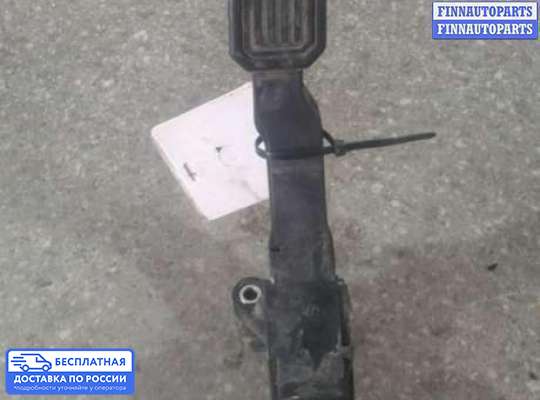 Педальный узел (педаль) на Toyota Avensis III (T270)