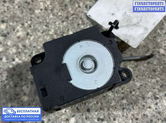 Моторчик заслонки печки на Nissan Tiida I (C11)