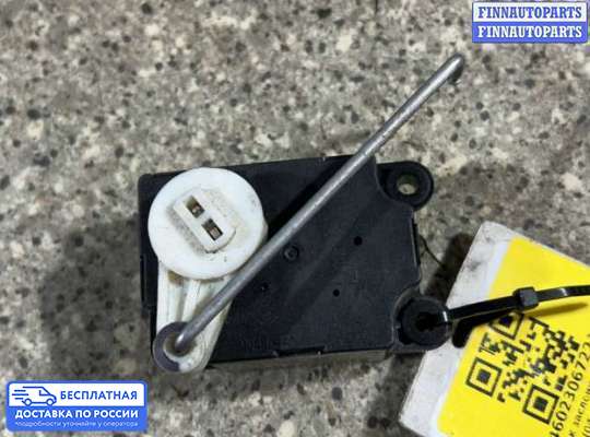 Моторчик заслонки печки на Nissan Tiida I (C11)