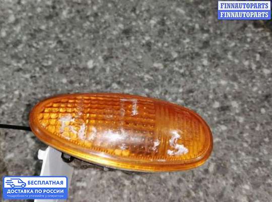 Повторитель поворота в крыло на Mitsubishi Space Wagon (N3_W, UF)