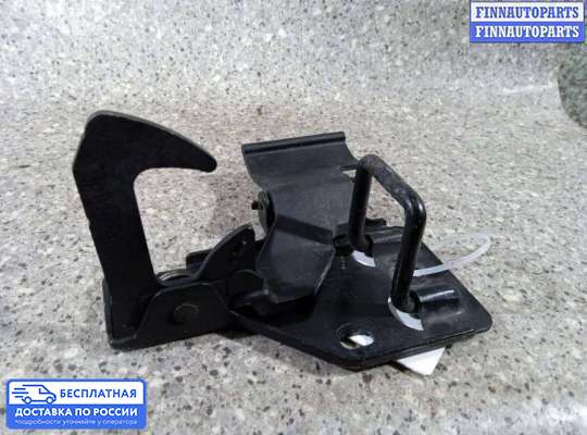 Замок капота на Volkswagen Touareg I (7L)