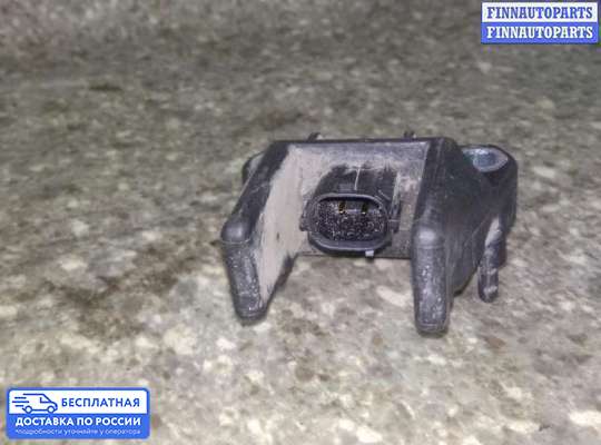 Датчик удара (Airbag) на Lexus RX II (XU30)