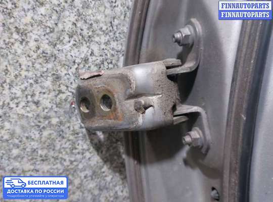 Петля двери на Nissan Maxima QX III (A33)