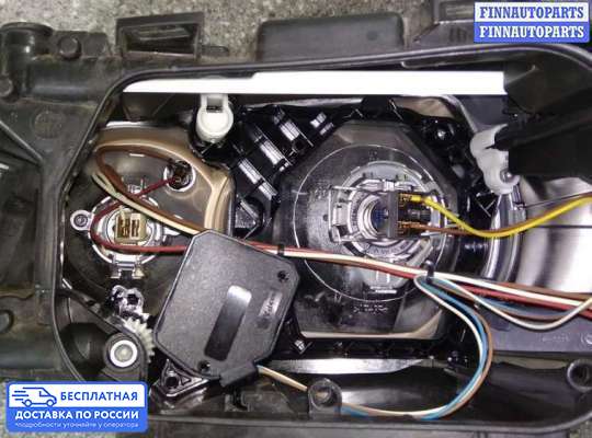 Фара передняя на Audi A6 (C6)