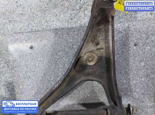 Рычаг подвески на Renault Trafic I