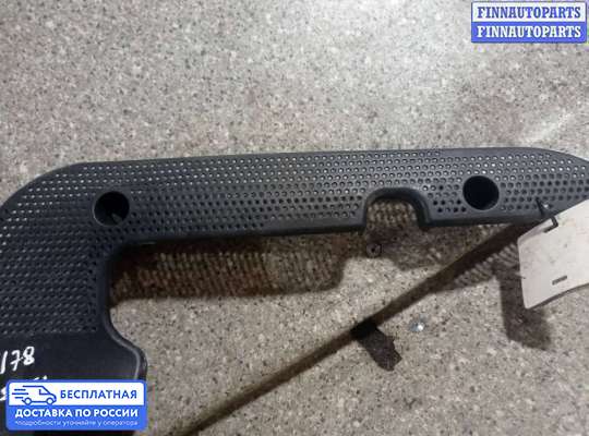 Крышка ДВС (декоративная) на Audi A3 (8L)