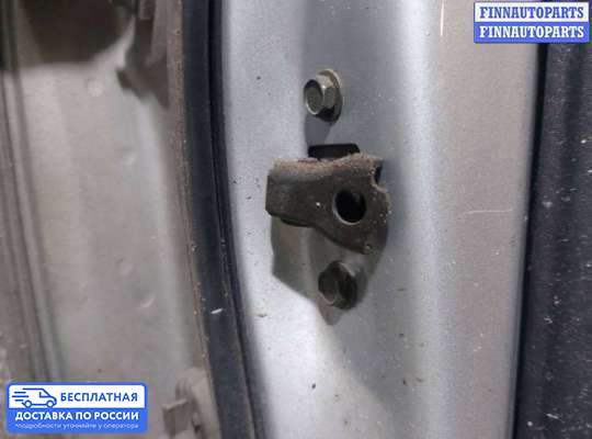 Ограничитель двери на Nissan Maxima QX III (A33)
