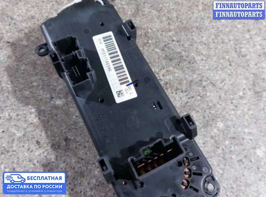 Блок управления печкой на Dodge Nitro