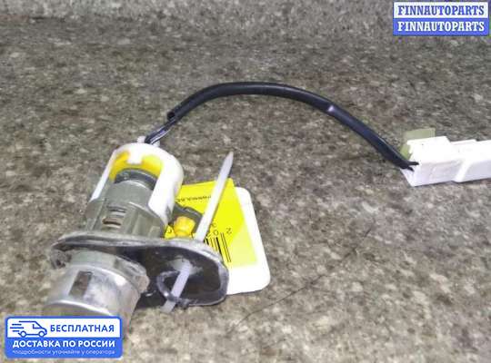 Замок багажника на Hyundai Sonata IV (EF)