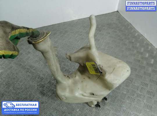 Бачок омывателя на Mitsubishi Carisma