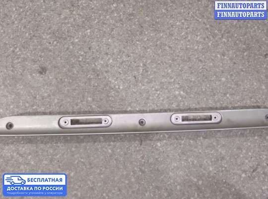 Планка подсветки номера на Mercedes-Benz C (W202)