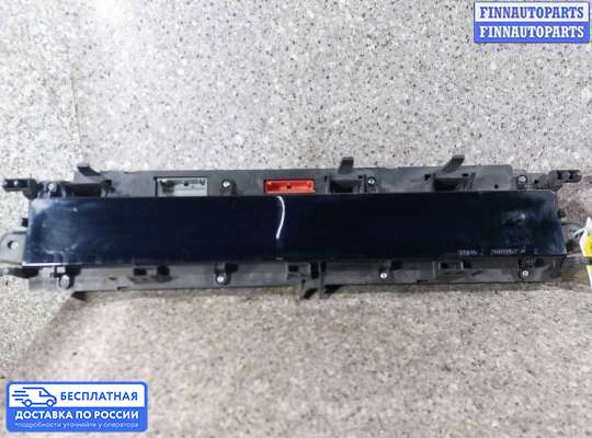 Щиток приборов на Renault Scenic II