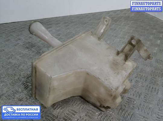 Бачок омывателя на Nissan Almera II N16