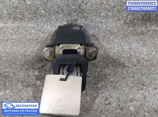 Ограничитель двери на Mercedes-Benz C (W202)