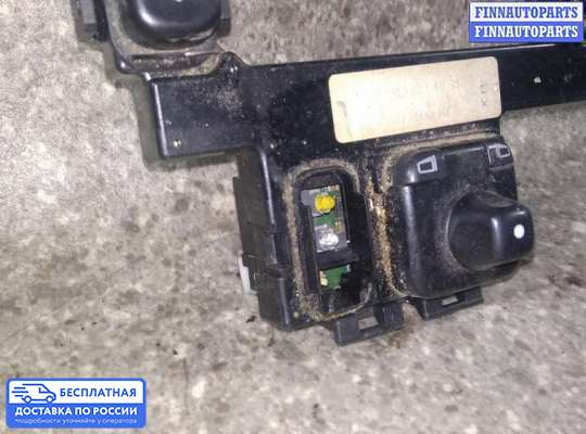 Блок управления стеклоподъёмниками на Mercedes-Benz E (W210)