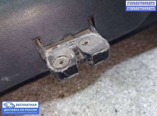 Замок багажника на Renault Megane III