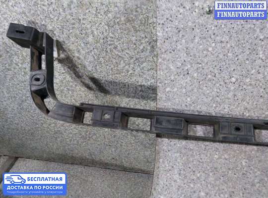 Кронштейн бампера на Volkswagen Touran I (1T)