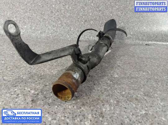 Патрубок (трубка, шланг) на Nissan Almera I N15