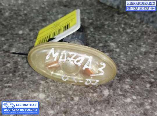Повторитель поворота в крыло на Mazda 3 I (BK)