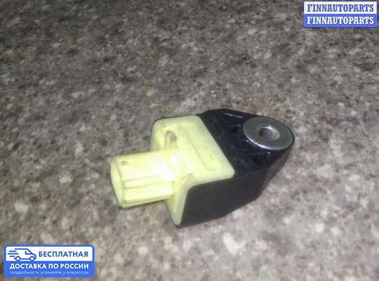 Датчик удара (Airbag) на Toyota RAV4 IV (CA40)