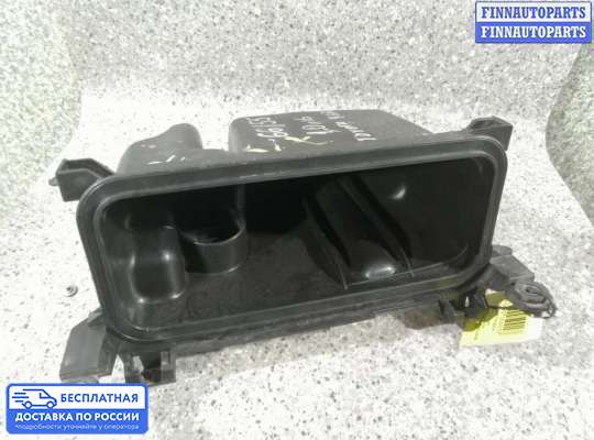 Датчик расхода воздуха (ДМРВ) на Toyota Yaris P1