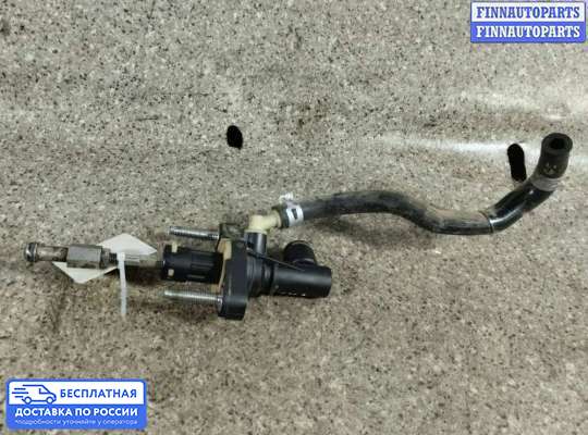 Цилиндр сцепления главный на Toyota Yaris P13