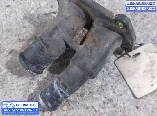 Корпус термостата на Ford Fusion (JU)