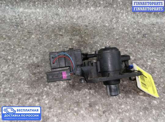 Замок багажника на Opel Meriva A