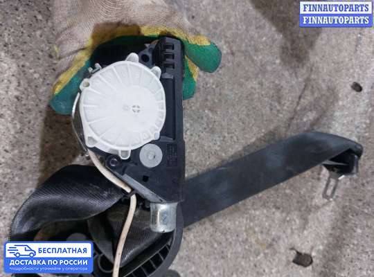 Ремень безопасности на Volkswagen Passat CC (357)