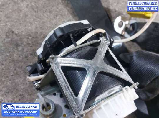 Ремень безопасности на Volkswagen Passat CC (357)