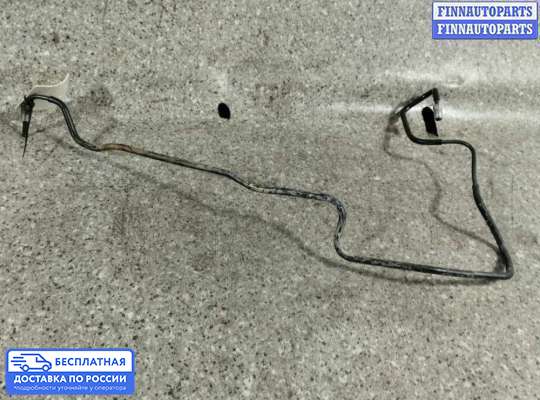 Патрубок (трубка, шланг) на Toyota Yaris P13