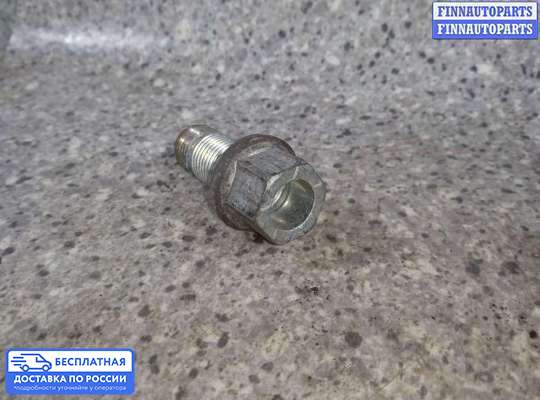 Болт колесный (гайка) на Skoda Roomster (5J)