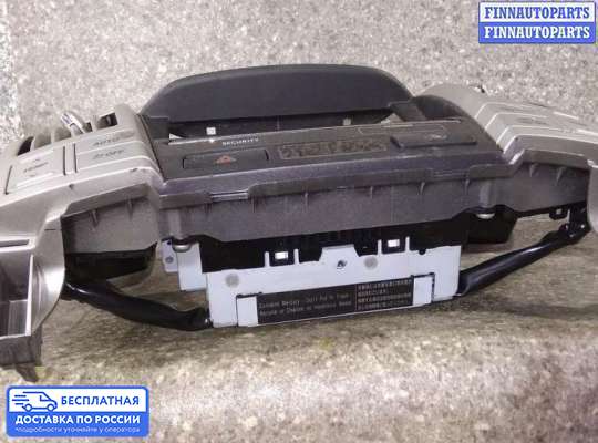 Блок управления печкой на Lexus RX II (XU30)