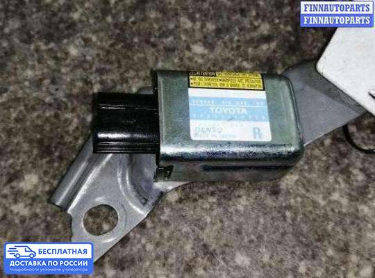 Датчик удара (Airbag) на Lexus RX II (XU30)