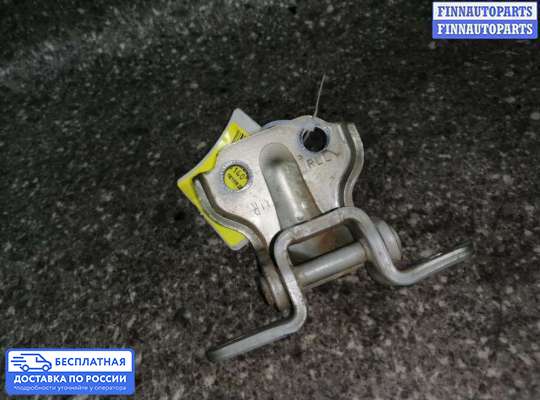 Петля двери на Hyundai Terracan