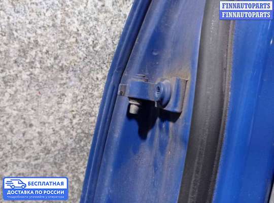 Петля двери на Volkswagen Caddy III (2K)