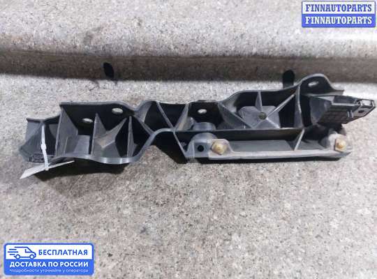 Кронштейн крепления крыла на Renault Scenic III