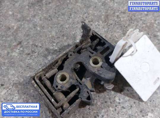 Замок боковой двери на Volkswagen Golf II (1G)