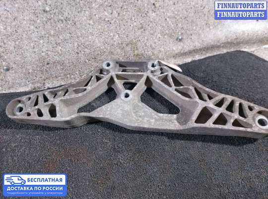 Кронштейн прочее на Audi A6 (C6)