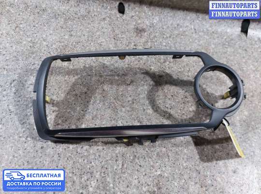 Обшивка салона на Toyota Yaris P13
