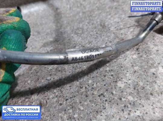 Патрубок (трубка, шланг) на Mercedes-Benz C (W203)