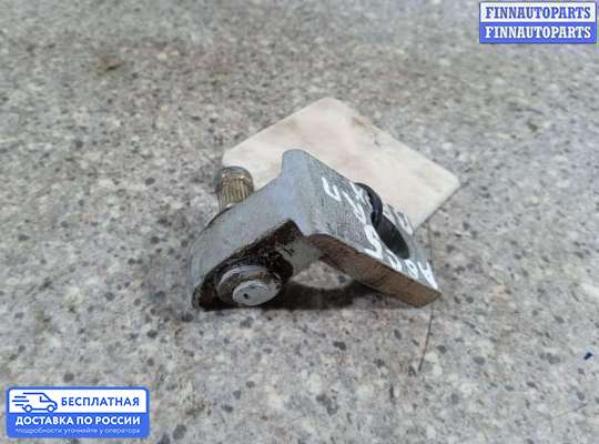 Петля двери на Audi A6 (C5)