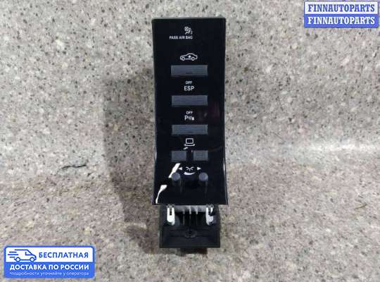 Кнопки на Mercedes-Benz S (W221)