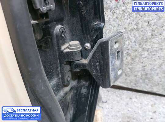 Петля двери на Mercedes-Benz E (W211)