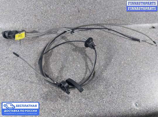 Трос капота на Renault Logan I