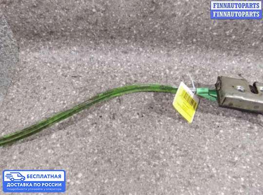 Замок боковой двери на Audi 100 (44Q, C3)
