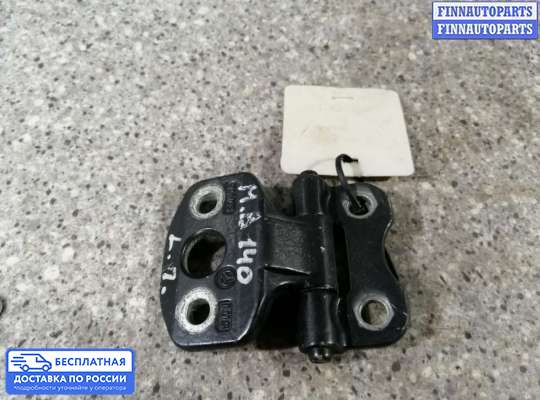 Петля двери на Mercedes-Benz S (W140)