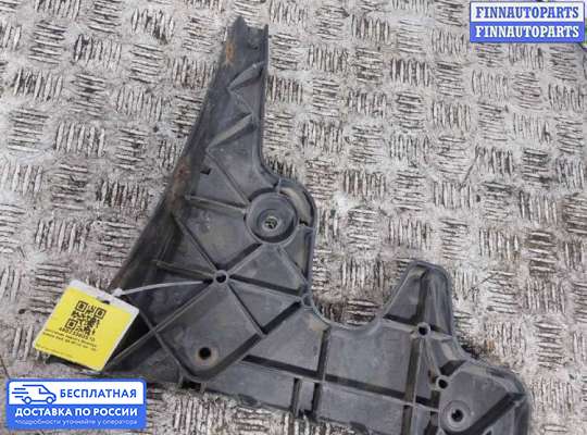 Кронштейн бампера на Audi A6 (C6)