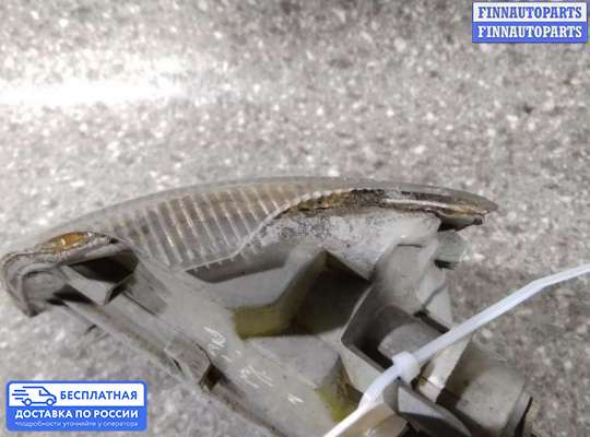 Поворотник передний на Opel Omega A