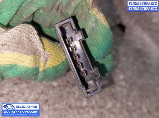 Зеркало боковое на Volkswagen Vento (1HX0)
